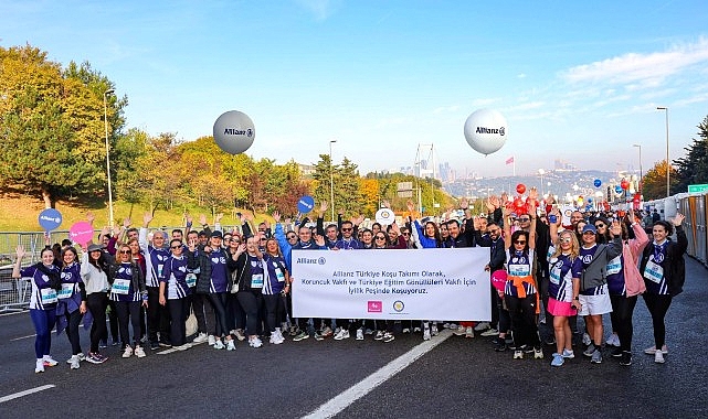 allianz-turkiye-gonulluleri-istanbul-maratonunda-iyilik-pesinde-kostu.jpg