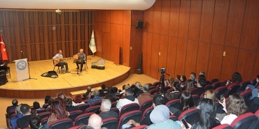 eu-konservatuarinda-flamenko-gitar-esintisi-kulaklarin-pasini-sildi.jpg