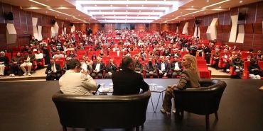 inegol-kitap-gunleri-tum-coskusuyla-suruyor.jpg
