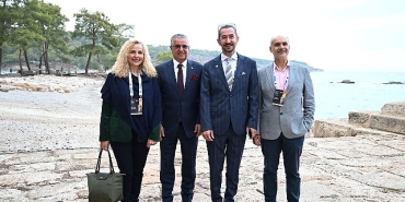 is-dunyasi-kemerde-bir-araya-geldi.jpg