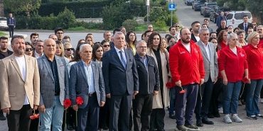 karaoglan-19-yilinda-guzelbahcede-anildi.jpg