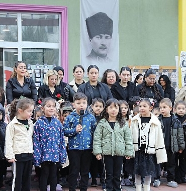 keciorenli-cocuklar-ataturku-sevgi-ve-saygiyla-andi.jpg