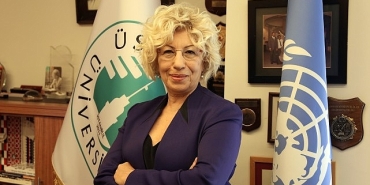performans-artiricilar-sahayi-asip-sinif-ve-ofislere-girdi.jpg