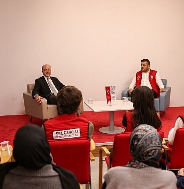 selcuklu-genclik-merkezine-ziyaret.jpg