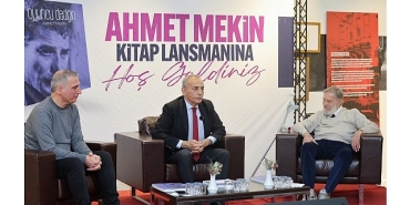 ahmet-mekin-kendi-mahallesinde-komsulariyla-bulustu.jpg
