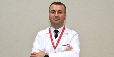 bacakta-agirlik-hissi-ve-kasinti-varis-habercisi-olabilir.jpg