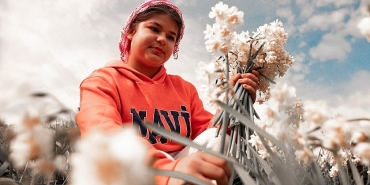 bayindirda-nergis-ve-kuru-cicek-festivali-5-kez-duzenleniyor.jpg