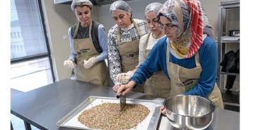 buyuksehirden-colyak-hastasi-cocuklara-yeni-yil-etkinligi.jpg