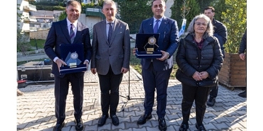 dr-ergun-demirin-adi-izmirde-yasayacak.jpg