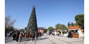 karsiyaka-isil-isil-olacak-yeni-yil-senligi-13-aralikta-basliyor.jpg
