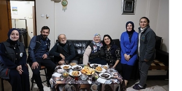 kartepede-yalnizliklar-paylasiliyor.jpg