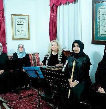 mevlana-haftasi-manevi-bir-atmosferde-anildi.jpg