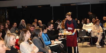 niluferde-yeni-yilin-kokusu-lezzeti-ve-muzigi-konusuldu.jpg