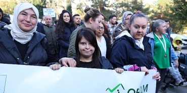 osmangazide-engelli-bireyler-farkindalik-icin-yurudu.jpg
