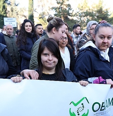 osmangazide-engelli-bireyler-farkindalik-icin-yurudu.jpg