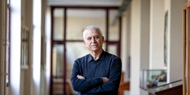 prof-dr-erhan-aydin-dunya-turk-dili-ailesi-gunu-tum-turk-dillerini-kapsiyor.jpg
