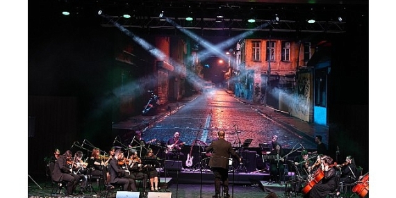 oda-orkestrasindan-unutulmaz-dizi-muzikleri-konseri.jpg
