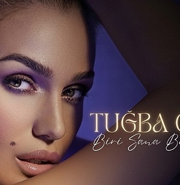 tugba-ozaydan-duygulara-dokunan-yeni-sarki-biri-sana-biri-bana.jpg