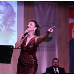 cumhuriyet-divasi-muzeyyen-senar-osmangazide-sarkilarla-anildi.jpg