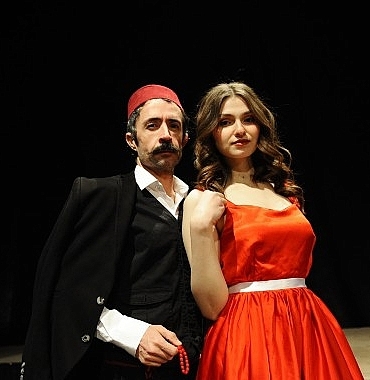 karsiyaka-belediye-tiyatrosundan-iki-yeni-oyun.jpg