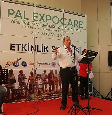 seferihisar-belediyesi-3-yas-universitesi-pal-expocare-fuarinda-buyuk-ilgi-gordu.jpg