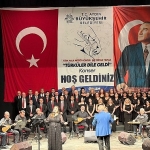 turkulerin-essiz-notalari-aydin-buyuksehir-belediyesi-sukran-gungor-yildiz-kenter-kultur-merkezi-ve-tiyatro-salonundan-yukseldi.jpg