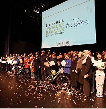 bilgehanelerin-5-degerlerle-ramazan-bilgi-ve-kultur-yarismasi-finali-buyuk-heyecana-sahne-oldu.jpg