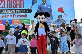 23-nisan-cocuk-ve-ucurtma-festivali-bayram-coskusuyla-yasaniyor.jpg