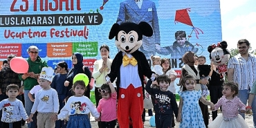 23-nisan-cocuk-ve-ucurtma-festivali-bayram-coskusuyla-yasaniyor.jpg