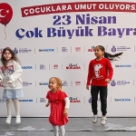 beylikduzu-23-nisan-cocuk-senligi-basladi.jpg