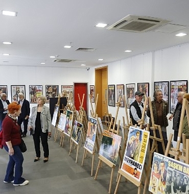 buyuksehir-belediyesinden-yesilcam-film-afisleri-sergisi.jpg