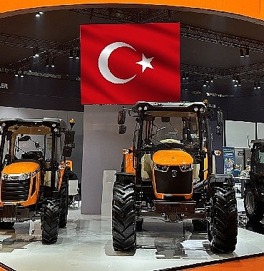 tafe-traktor-2026-konya-tarim-fuarinda-en-yeni-traktor-serisini-tanitiyor.jpg