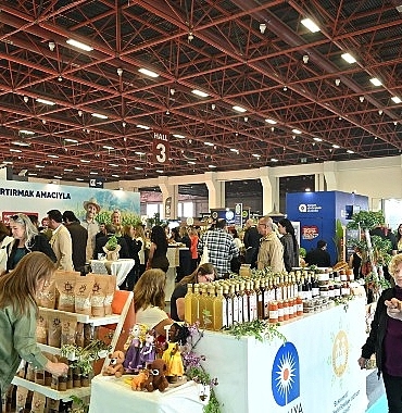 yoresel-urunler-fuari-acildi.jpg