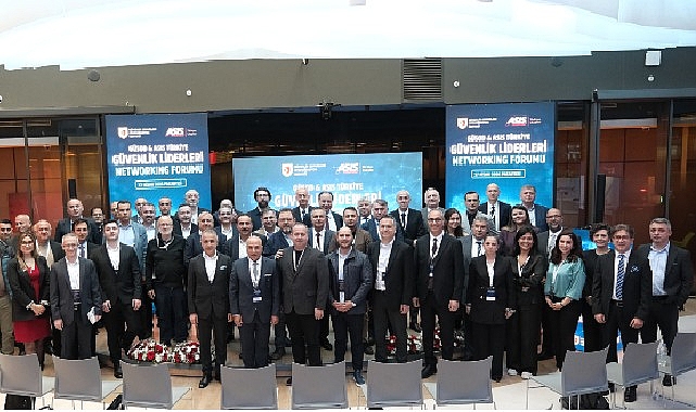ozel-guvenlik-sektorunun-gelecegi-insan-odakli-yapay-zekada.jpg