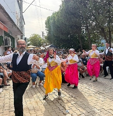 9. Ata Ekmeği ve Armola Şenliği binlerce kişiyi Ulamış’ta buluşturdu