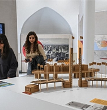 İZKİTAP ziyaretçileri Kültürpark’taki sergileri keşfetti