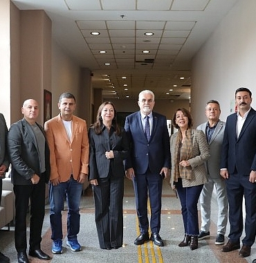 Şehir Tiyatroları İtfaiye Haftası’nda “İtfaiyecinin Sırrı” Oyununu Seyirciyle Buluşturdu