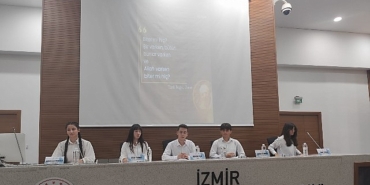 Anadolu Mektebi Yazar Okumaları Projesi İzmir’de Yeni Döneme Kapılarını Açıyor