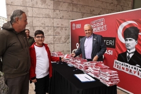 Atatürk posterleri Nilüfer’in her yerinde