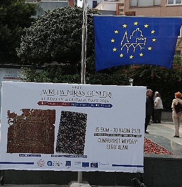 Döşemealtı halılarının hikâyesi Cumhuriyet Meydanı’nda