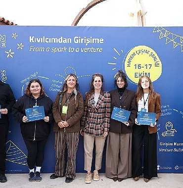 Hanem Çeşme’de fikirler dayanışmayla buluştu: Ignite NEB fonunu kazanan projeler belli oldu