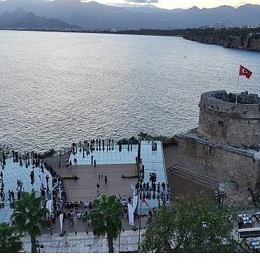 Hıdırlık Kulesi’nde “Gün Batımı Konserleri” sürüyor
