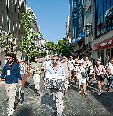 Karşıyaka’da Atatürk’ün izinde tarihe yolculuk