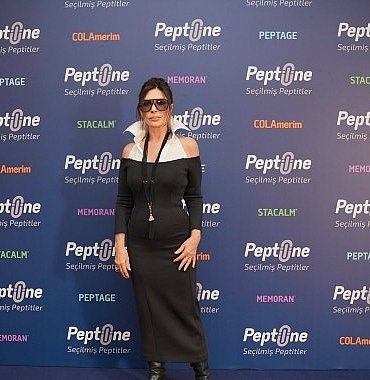 Peptiline, “Seçilmiş Peptitler” Dünyasını Marka Elçisi Nebahat Çehre ile Tanıttı